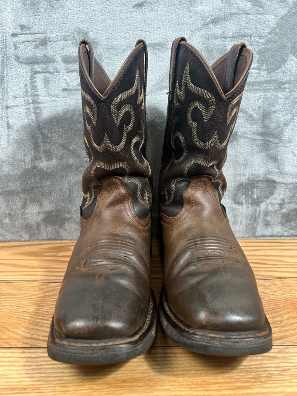 Ariat Men's Workhog H2O 400g Composite Toe Work Boot Sz 9.5D Work Boot Western